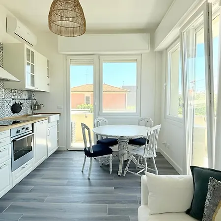 Se169 - Senigallia, Trilocale Fronte Mare Con Aria Condizionata Διαμέρισμα
